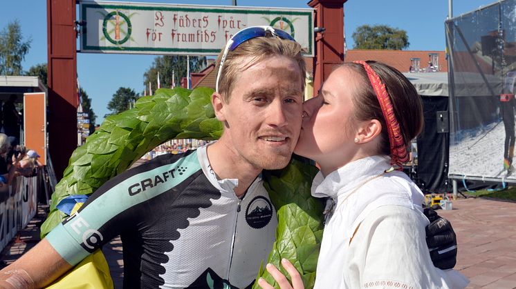 Alexander Wetterhall och Jennie Stenerhag vann Cykelvasan 2015
