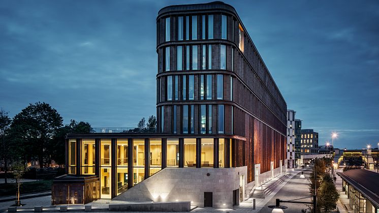 Lunds tingsrätt liggande kväll