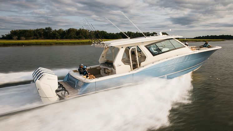 VETUS - The VETUS-Mercury Marine solution for boats with twin or more Verado outboards_530-Scout_Carolina_Quad-V12_600hp (2).jpg