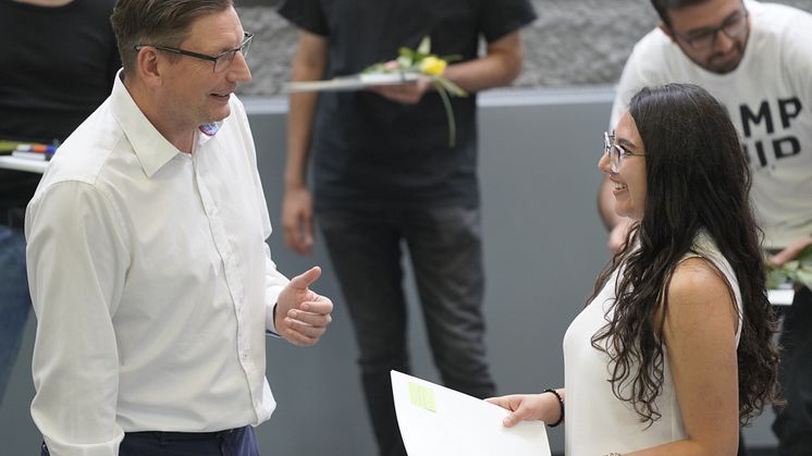 220715_Bild_TH_News_Zeugnisverleihung_WFY_2