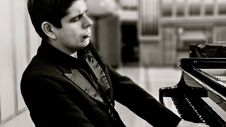 Javier Perianes