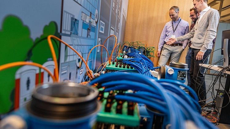 Vennlig atmosfære under utførelsen av belastningstesten: Christoph Hammer (BASF), Frederik Beckers (BASF) og Karl Büttner (En