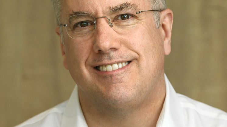 Huw Roberts headshot