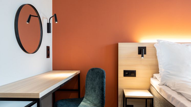 Standard Double Room - Antwerp 5