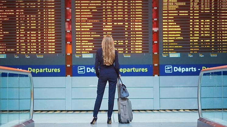 Thousands of flights cancelled