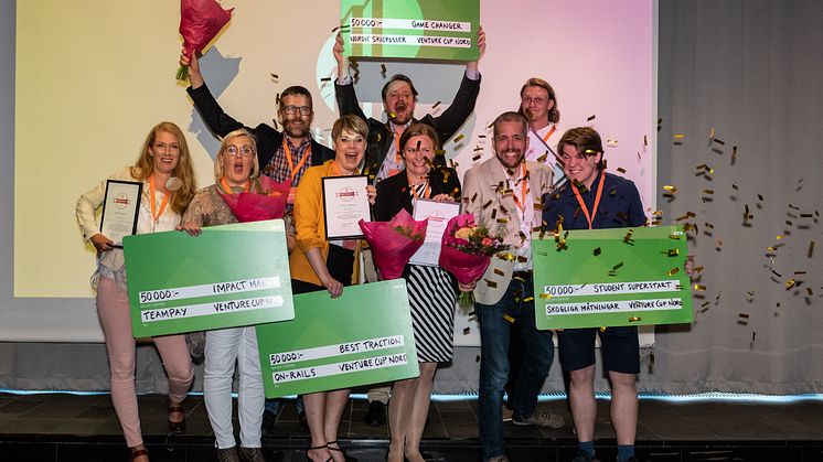 Gruppbild på samtliga regionala vinnare i Venture Cup Nord. Foto: Jenny Rehnman