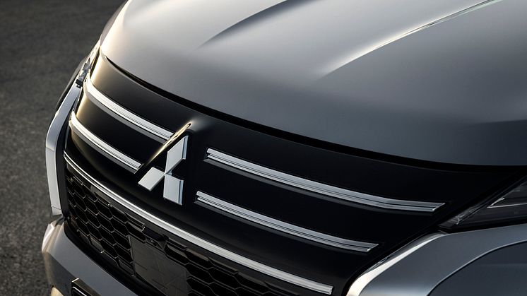 New Outlander PHEV_027L.jpg