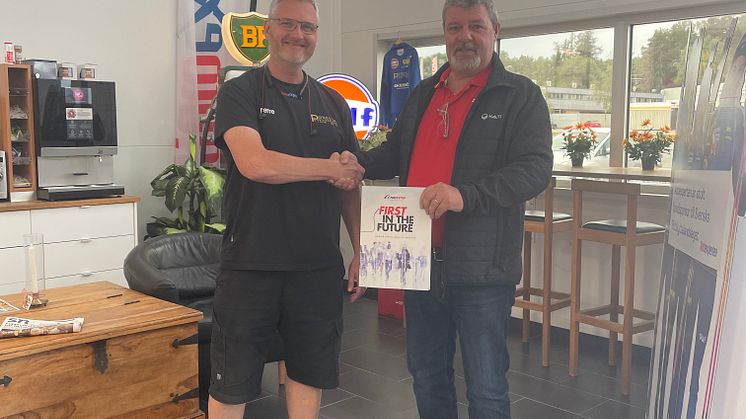 Pierre Tolf ägare av PTT Gnesta Bilverkstad och Conny Karlsson retail business consultant på First Stop. 