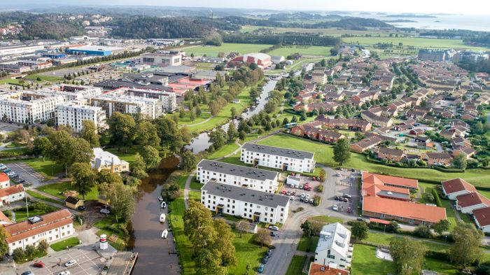 Nu är årets första uppföljning och prognos för Kungsbacka kommun framtagen och den pekar på ett starkt ekonomiskt resultat. Foto: Kungsbacka kommun