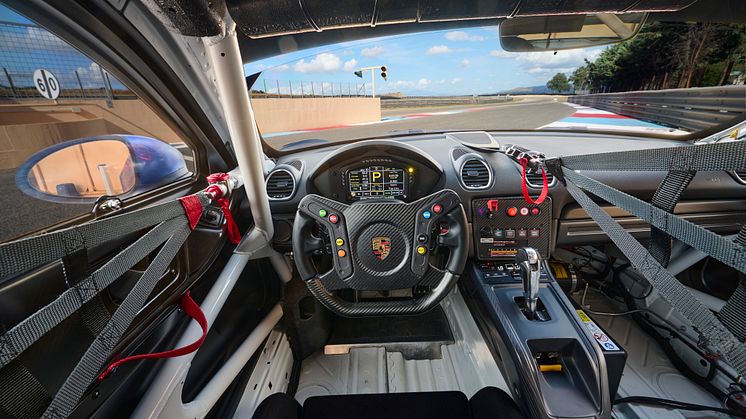 7 - 718 Cayman GT4 RS Clubsport.jpg