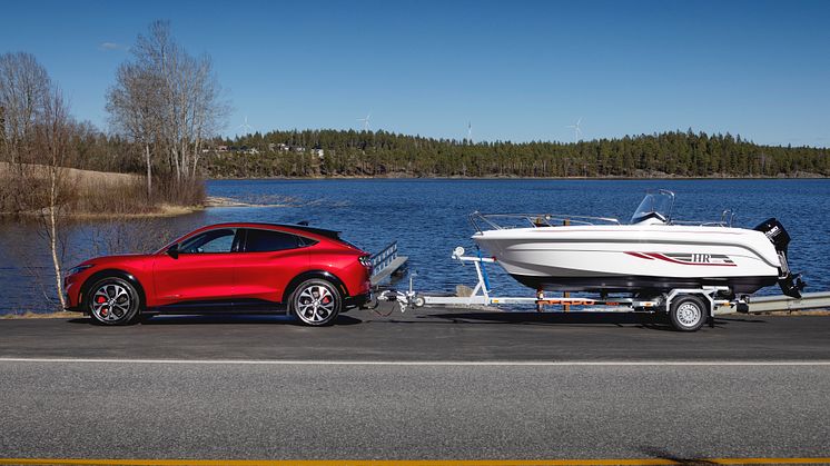 Ford Mustang Mach-E økt tilhengervekt 2022