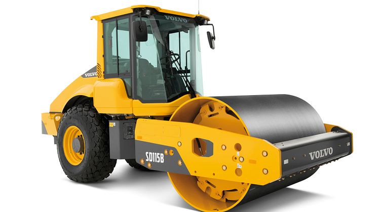 Volvo SD115B envalsvält - studiobild framifrån