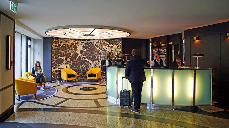 Lobby des Seaside Park Hotels am Willy-Brandt-Platz in Leipzig