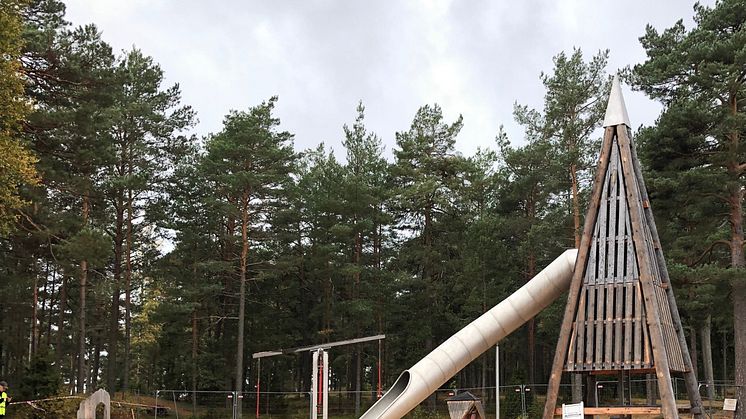 Välkommen på invigning av äventyrslekplats på Skutberget