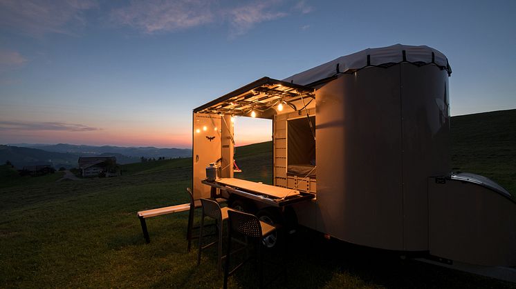 Million Stars Hotel in Schlatt, Appenzellerland (c) Simon Kaufmann, www.brennweite.ch