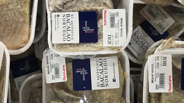 Klippfisk av sei i disk_på supermarked Dominkianske republikk