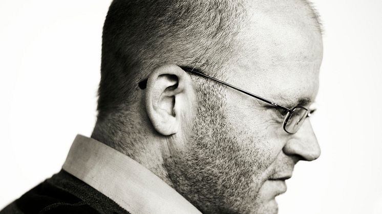 Jon Øivind Ness (f. 1968) er en norsk komponist, som har gjort seg gjeldende siden 1990-tallet, nylig ble han tildelt prisen Årets verk 2022 for "Rawgabitting". Foto: Observatoriet.