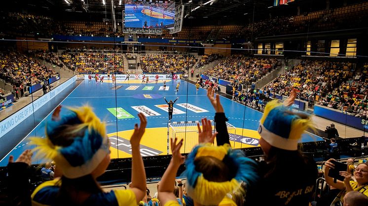 Handbollslandskamp på Helsingborg Arena-tryck