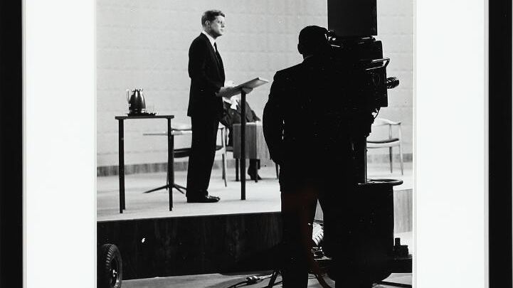 Originalt s:h pressefotografi af præsident John F. Kennedy. Vurdering- 2.000 kr.