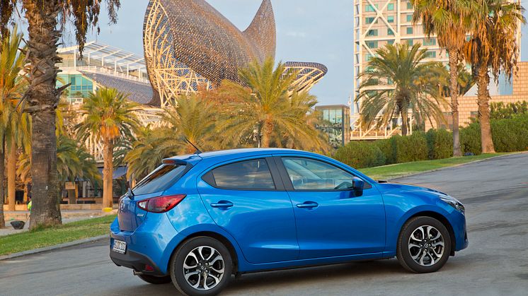 Mazda2