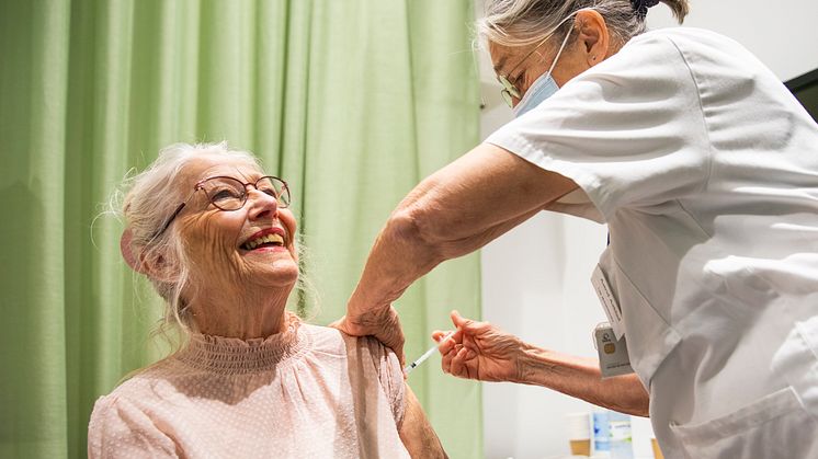 Det blir drop-in på Väla för vaccination med dos 1 eller 2 mot covid-19 under december. Även dos 3 erbjuds till de över 65. Foto: Helsingborgs stad/David Lundin.