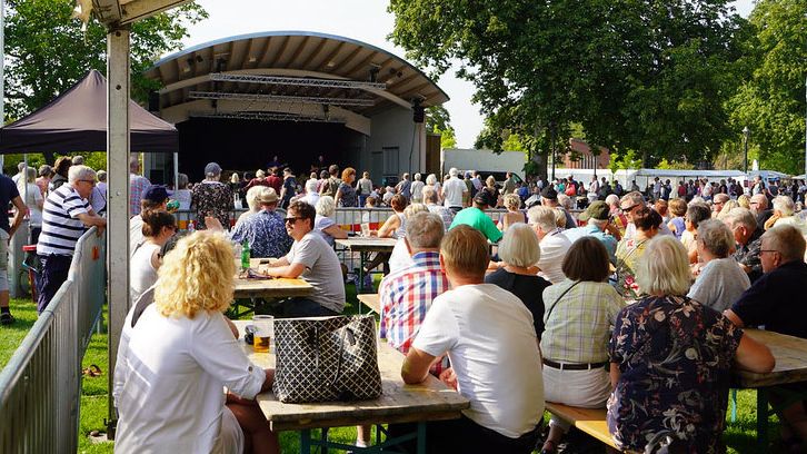 Kristianstads kommun har avsatt två miljoner för att stötta den lokala återstarten i takt med att restriktionerna lättar. Syftet är bland annat att underlätta för upplevelser i en coronasäkrad miljö.