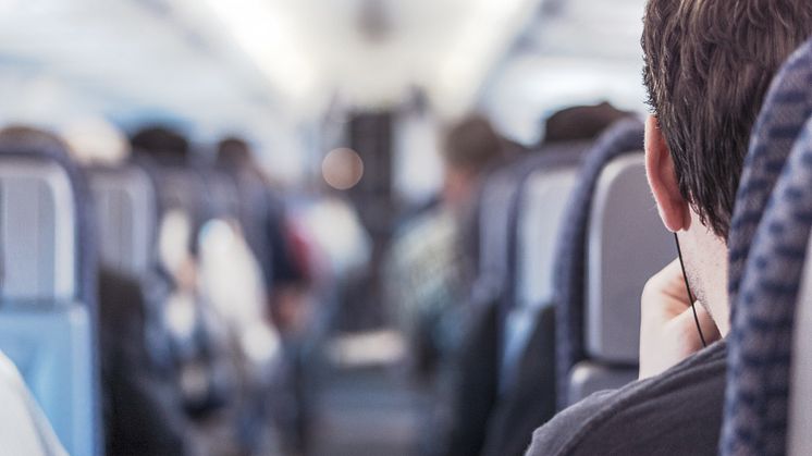 Flygskam? Låt en miljon flygresenärer välja tåget mellan Oslo och Stockholm. 