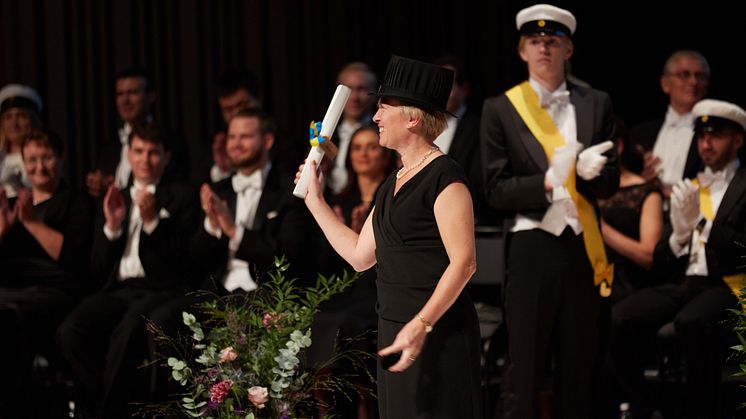 Glädjen i att promoveras som doktor, Saffran Möller, Jönköping University 2019