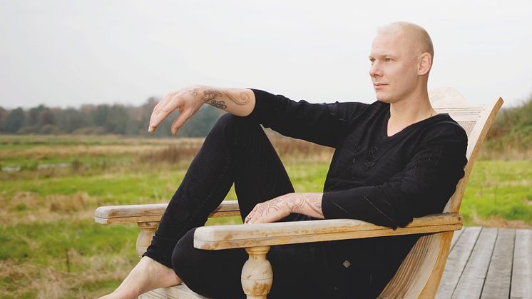 'Jeg passer godt på mine fødder', siger Jim Lyngvild til magasinet Gå Godt