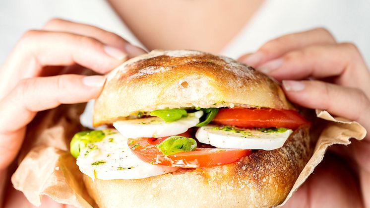 Anna Lundström, Maisha Deli AB, erbjuder 100 % växtbaserade delikatesser som bidrar till en miljövänlig och mer hållbar mat-konsumtion. Signumprodukterna är två av våra mest älskade livsmedel - ost och smör. Fotograf Angelica Zander