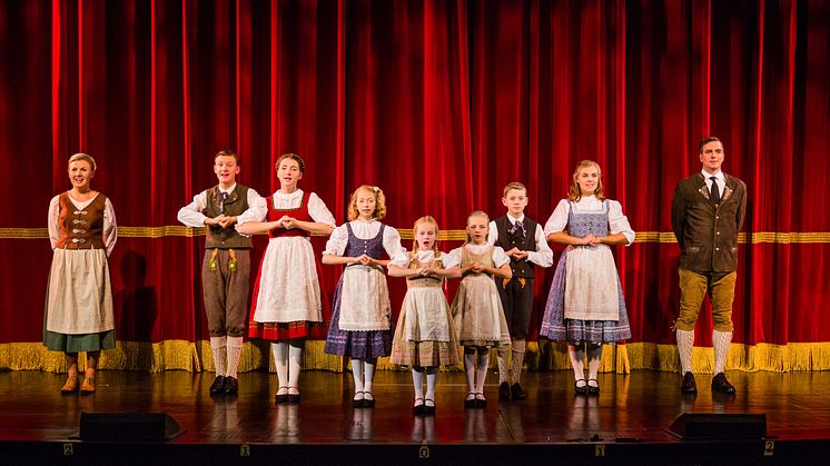 Nu förlängs succén ”The Sound Of Music” med Elisa Lindström och Christopher Wollter på Nöjesteatern i Malmö, februari 2018! 