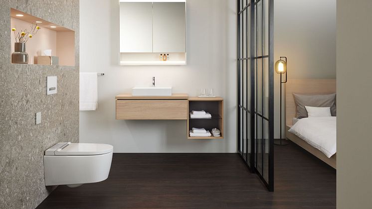 Geberit AquaClean -pesu-wc tuo kotikylpyhuoneeseen luksusta ja lempeää puhdistautumista.