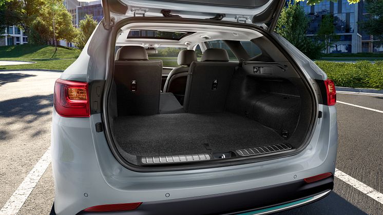 kia_optima_phev_my19_40_20_40_seats_split_14292_84659