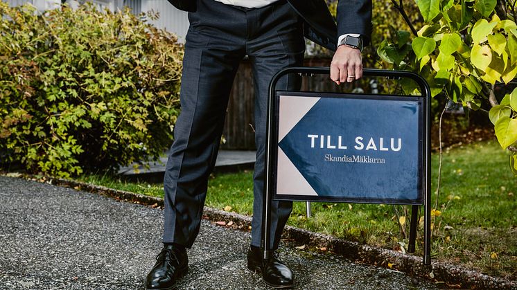 Det säljs fler bostäder än förra året under april.
