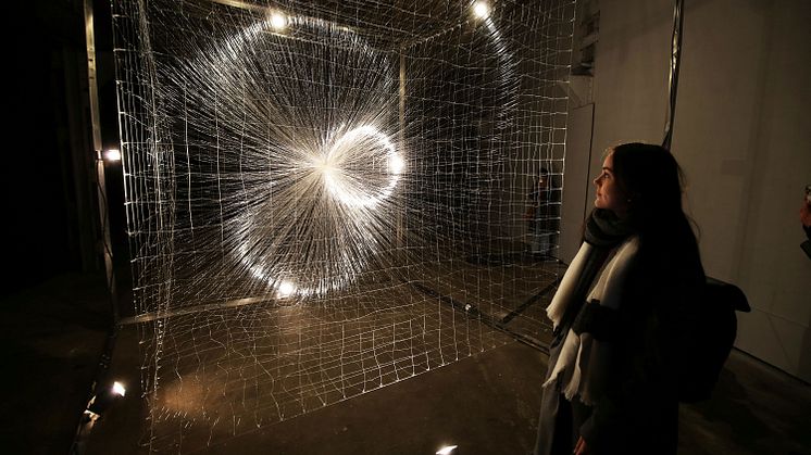 Blick in die Ausstellung „DIMENSIONS. Digital Art since 1859“ 