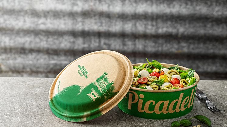 Picadeli introduces innovative plastic-free paperboard lids, pioneering sustainable packaging for salad bowls