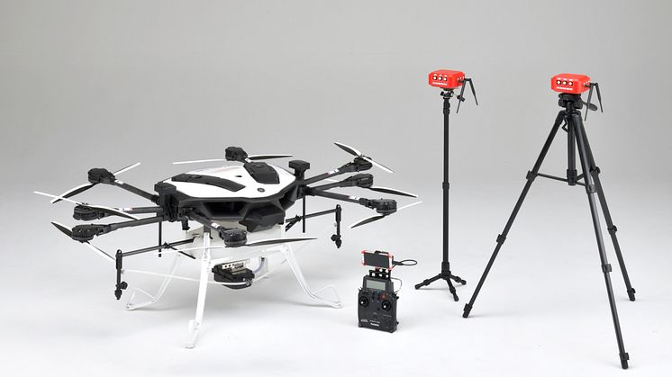 「YMR-08AP」本体と自動散布を可能とする機材構成