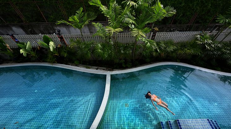swi-up-pool-tui-suneo-bangtao-arinara-bangtao-beach-phuket-thailand
