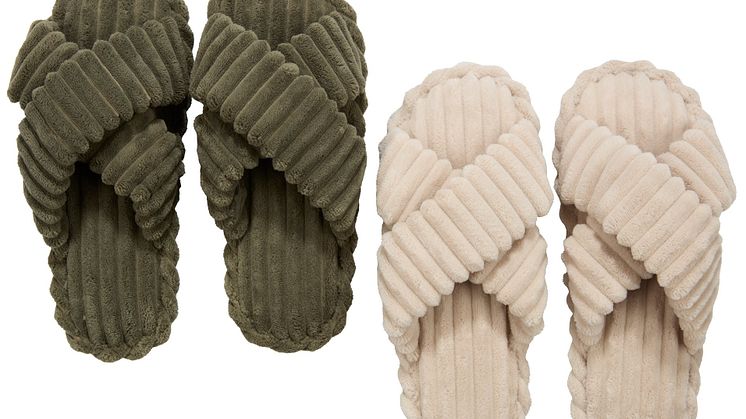 SELJA_Slippers.jpg