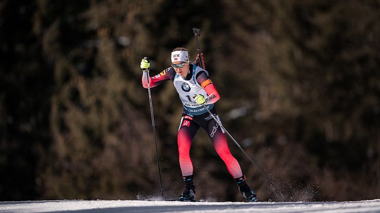 FÅTT VANLIG INFLUENSA: Marte Olsbu Røiseland står over konkurranser, før hun er tilbake i normal trening. Foto: Sondre Hensema Eriksen/Norges Skiskytterforbund