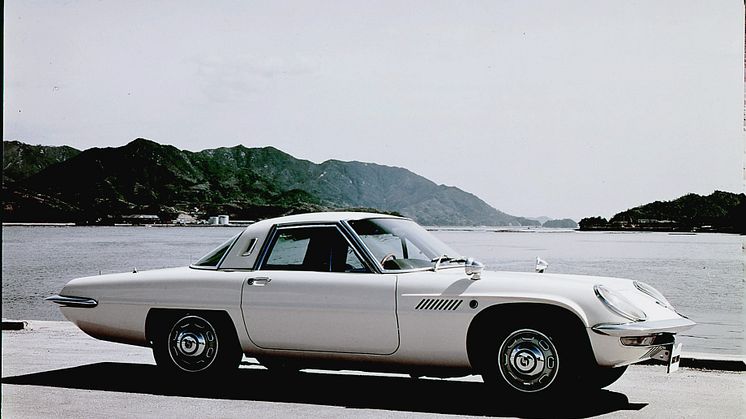 Mazda 100 år