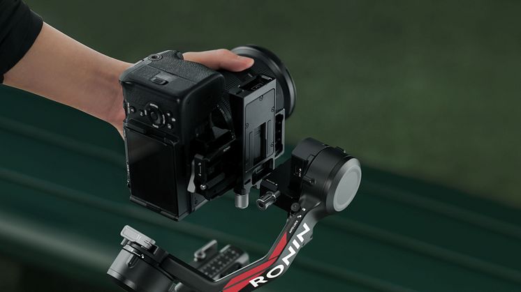 RS 4 2nd-Gen Native Vertical Shooting