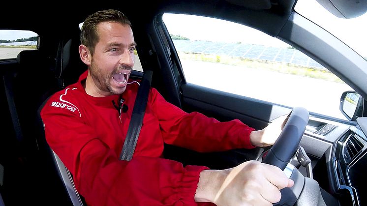 GTI 3 ADAM DUVÅ HALL Driving fast
