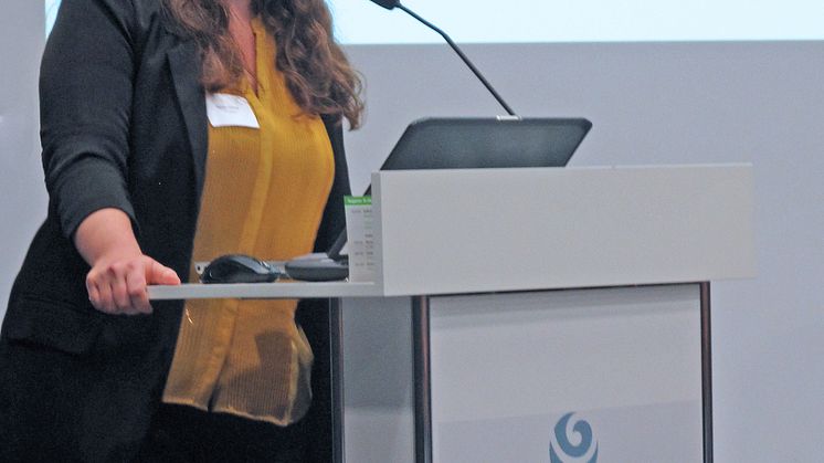 Lilienthal-Preis 2018 an Luftfahrttechnik/Luftfahrtlogistik-Absolventin Henrike Fabienke