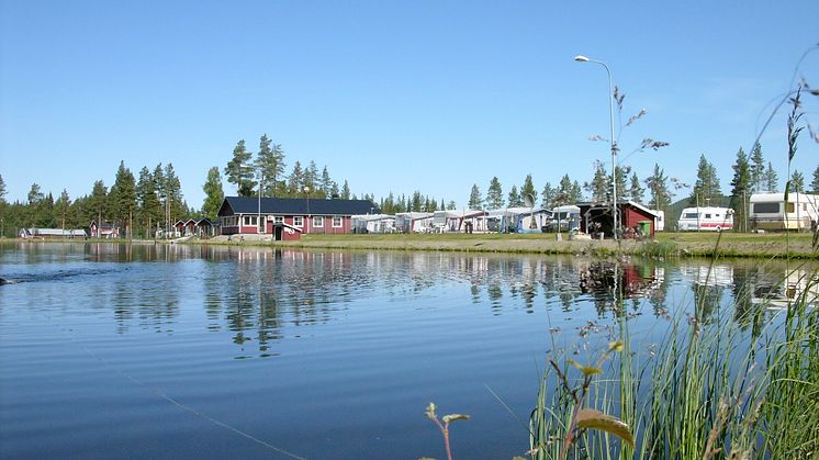 Toppensommar på Fromhedens fiskecamp