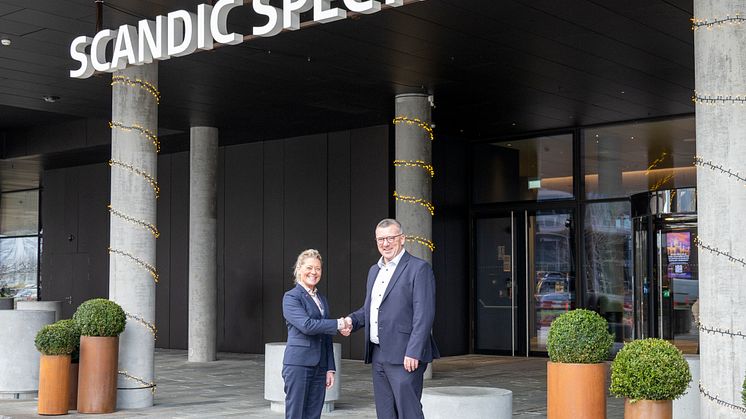 Finn Mikkelsen Projektchef Renz og Kirsten Grindsted direktør Scandic Spectrum_01