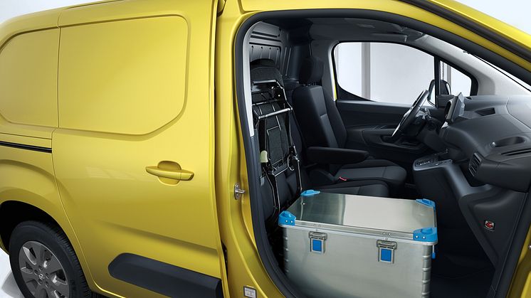 08_Opel_523247