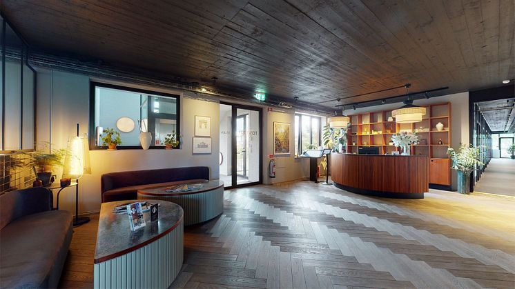 Tower 77 Almirall Nordic office