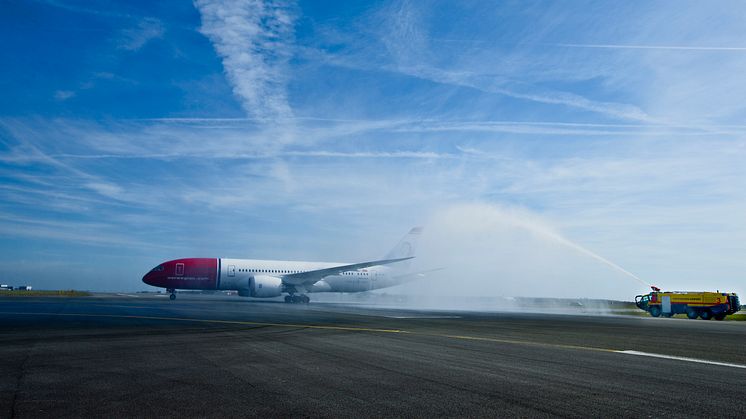 Norwegian med historisk Dreamliner-landing i København 