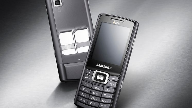 Dubbelt sim-kunnig: Samsungs nya mobiltelefon kan ha två telefonnummer 